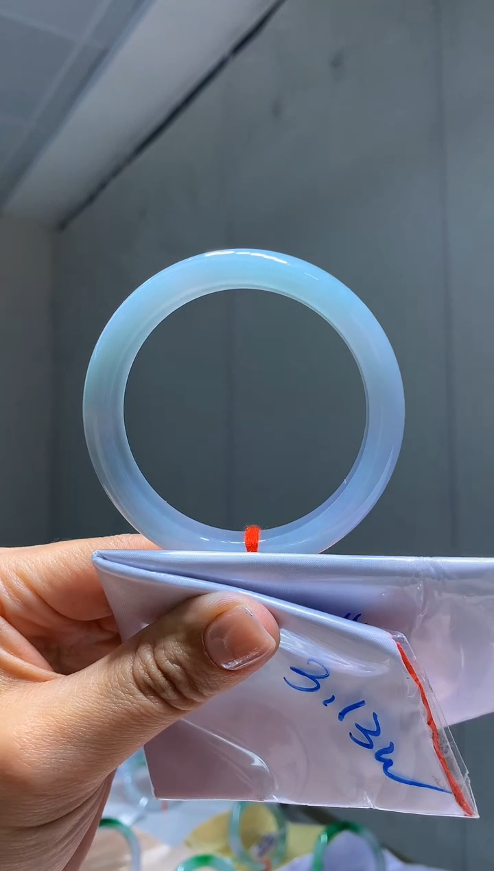 翡翠手镯未镶嵌翡翠手镯K62圈口58