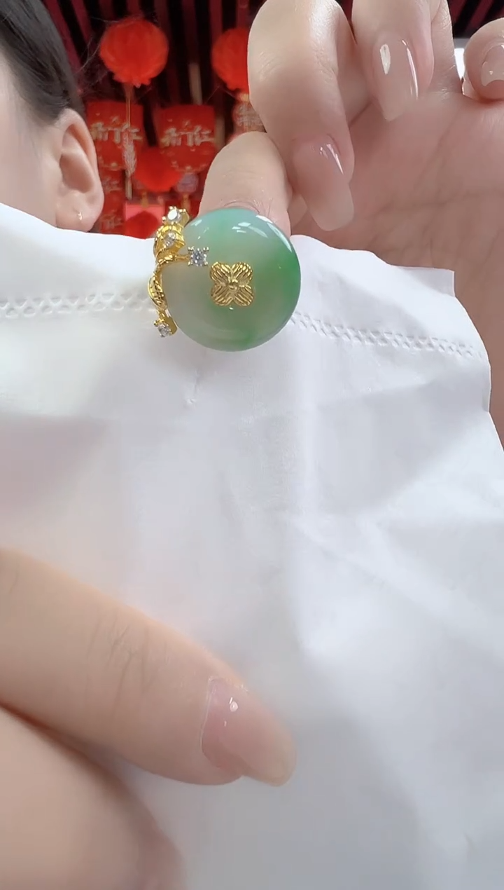 翡翠戒指未镶嵌孤品戒指