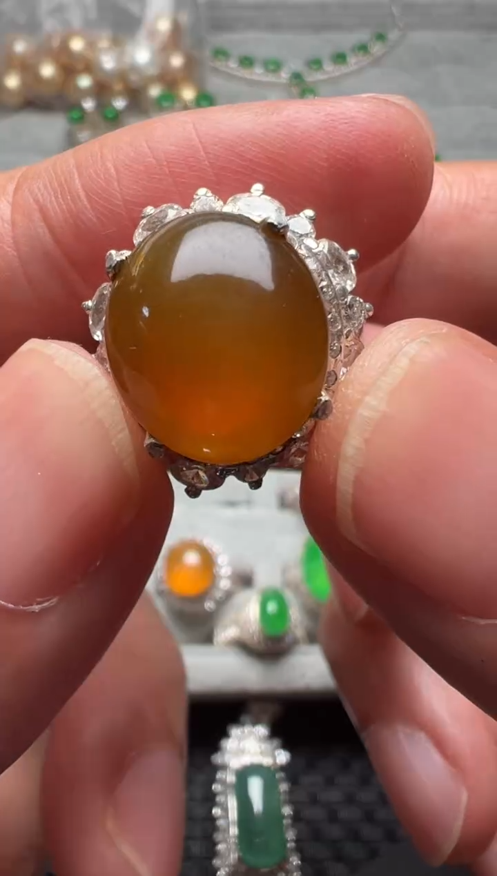 未镶嵌定制翡翠缅甸A货翡翠