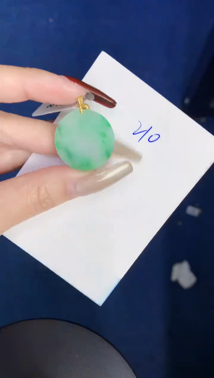 【闪购商品】翡翠颈饰18K金镶嵌0000000000