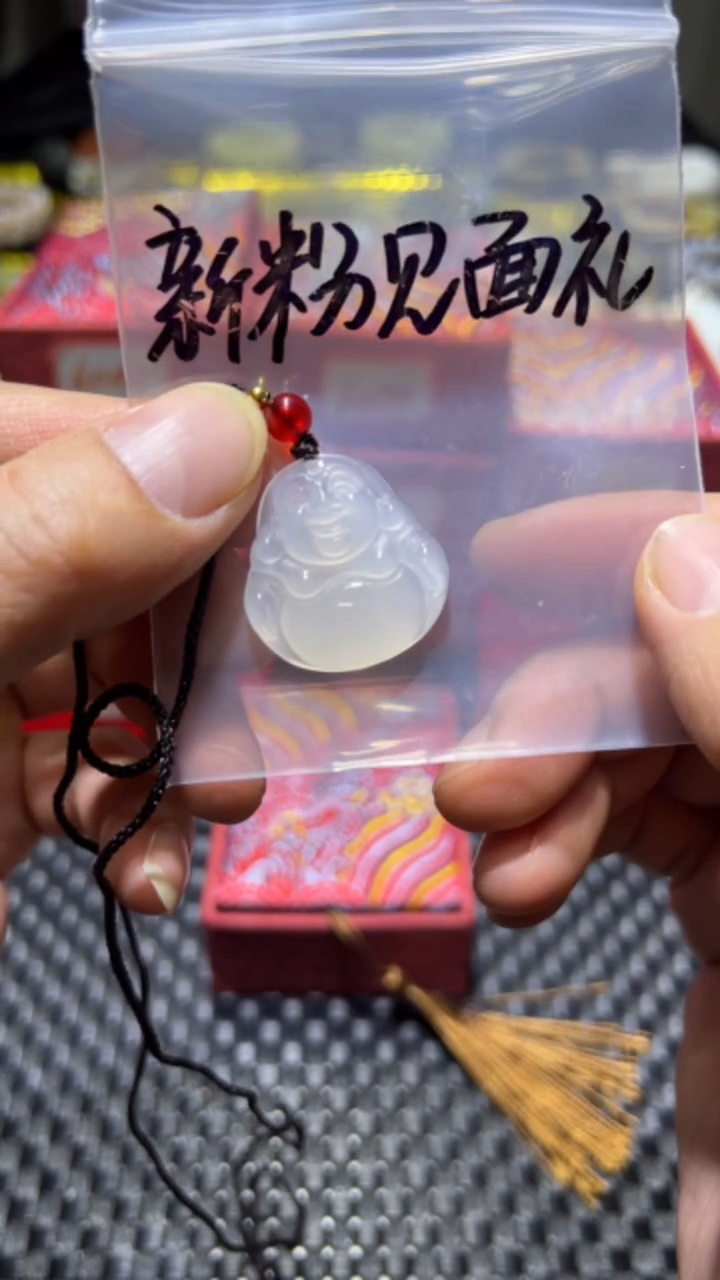 合金颈饰玛瑙/玉髓冬**秋吊坠