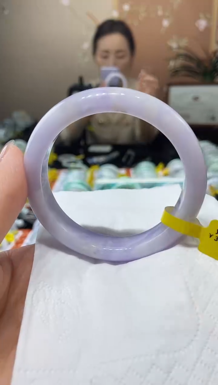 【闪购商品】翡翠手镯未镶嵌57.8圈口