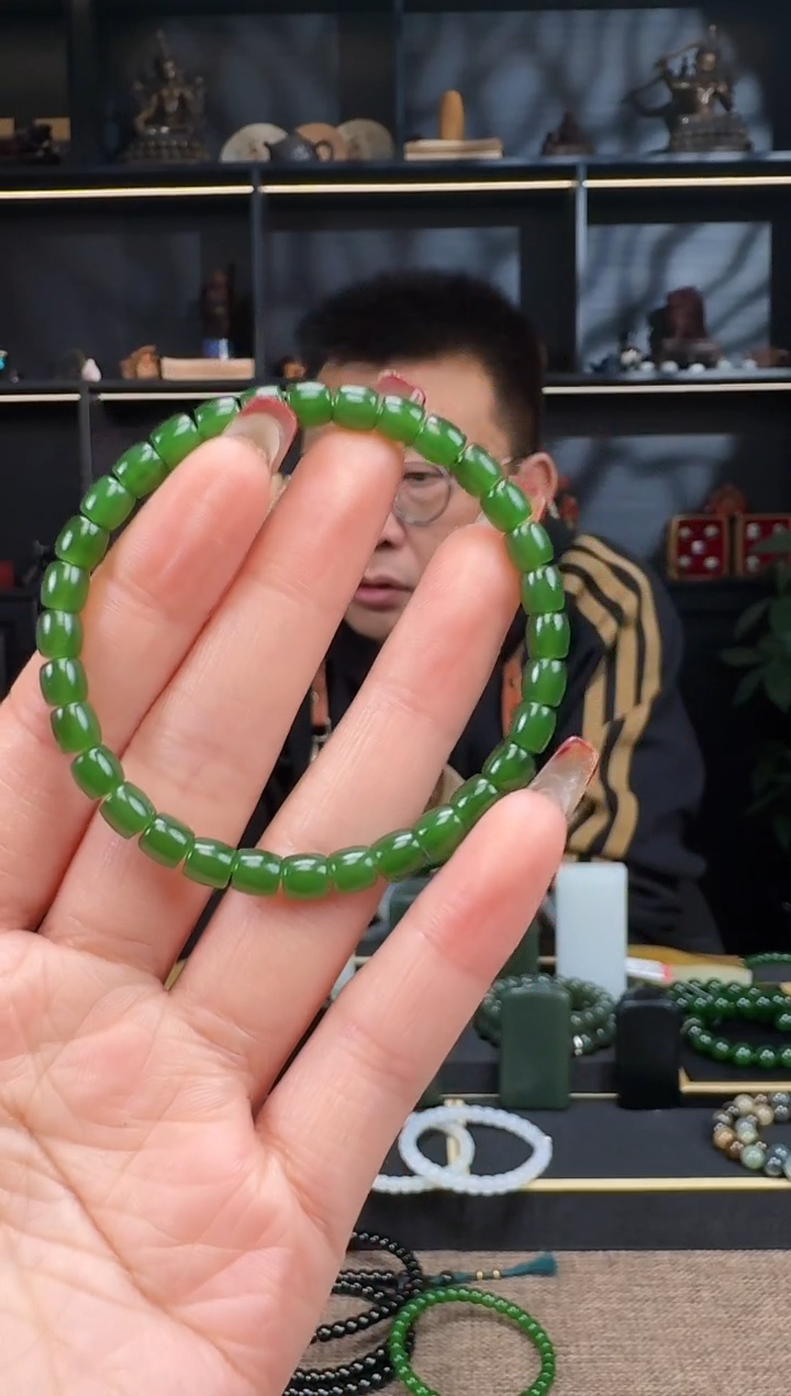 【闪购商品】和田玉1未镶嵌6mm碧玉极致手串