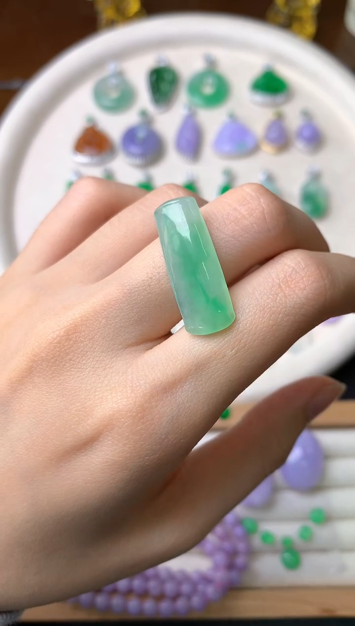 【闪购商品】定制翡翠未镶嵌裸石