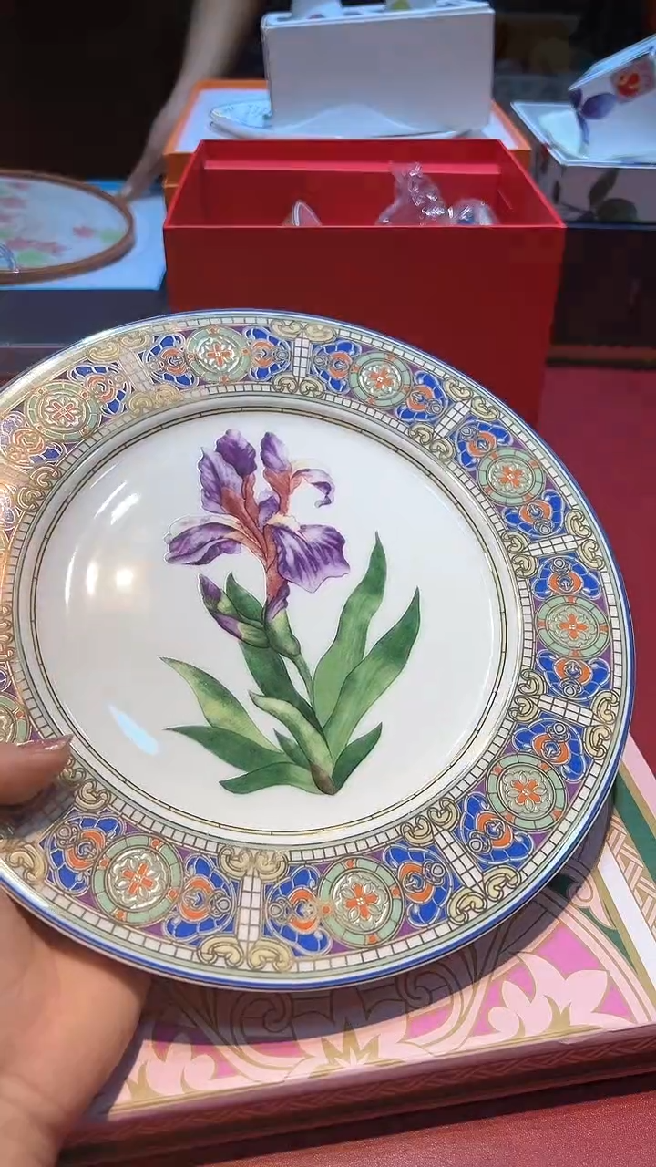 【闪购商品】瓷片锅碗瓢盆一件不剩