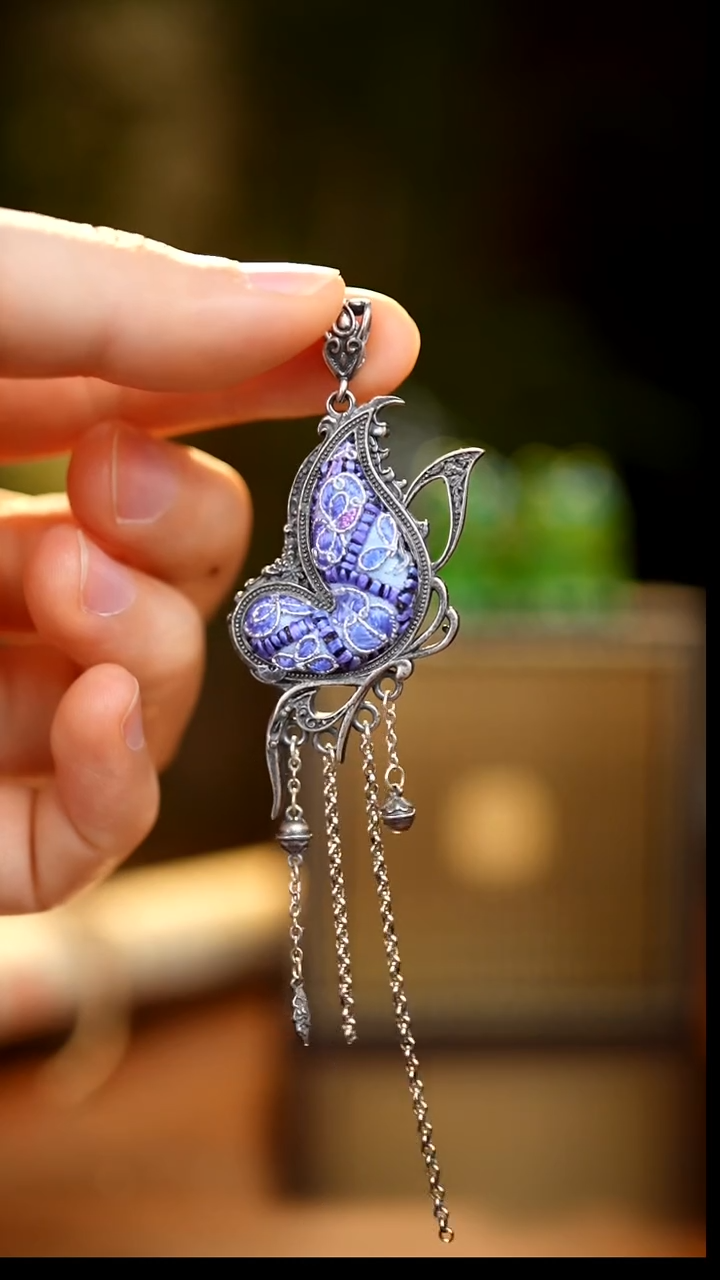 刺绣私人定制苗族手工W582