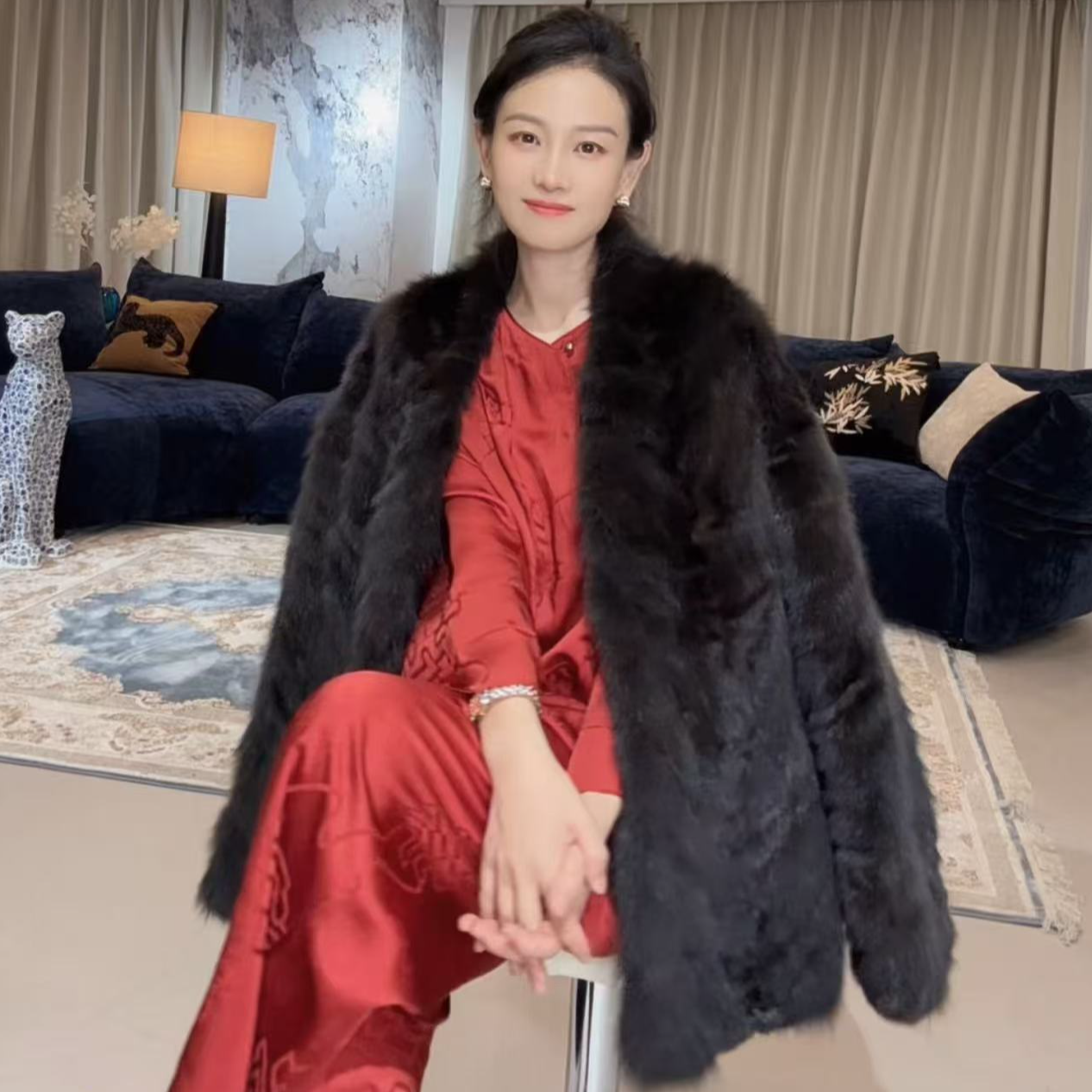 俄罗斯紫貂农夫色皮草V领短款气质皮草外套老钱风松弛感貂皮大衣