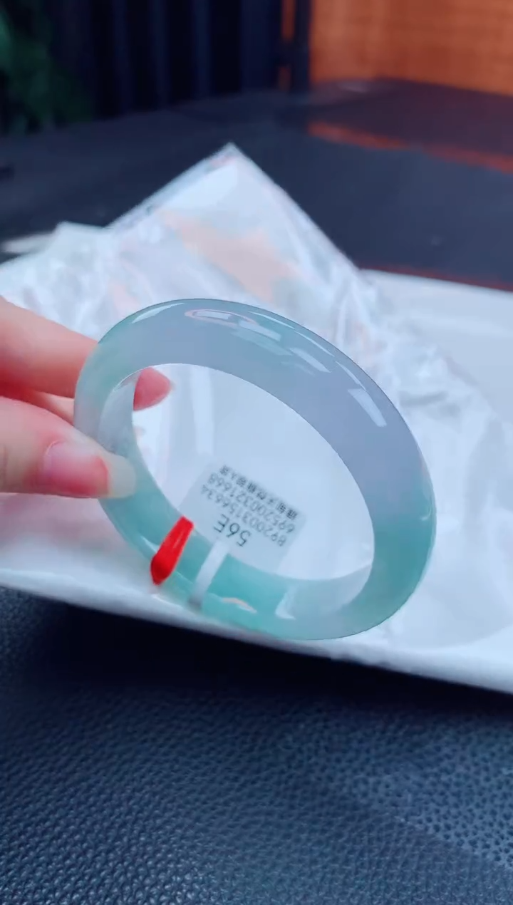 【闪购商品】翡翠手镯未镶嵌缅甸天然翡翠A货手镯