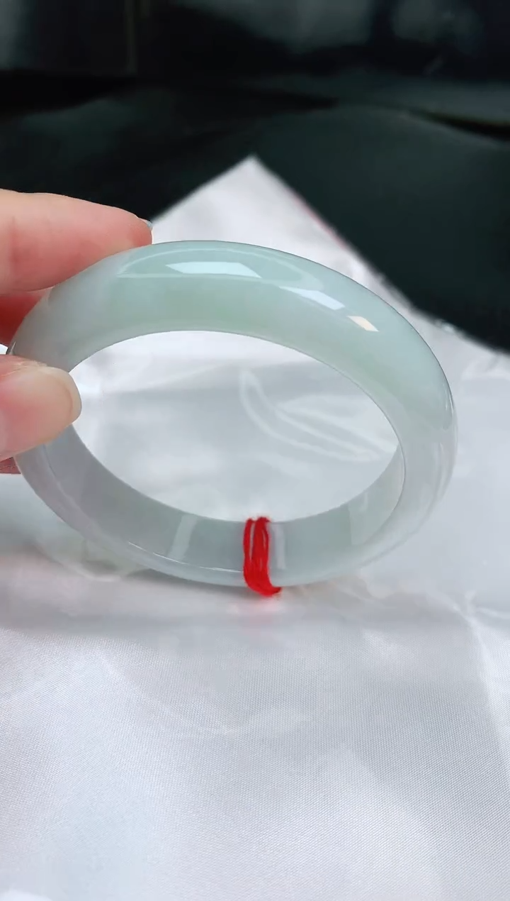 【闪购商品】翡翠手镯未镶嵌缅甸天然A货翡翠手镯