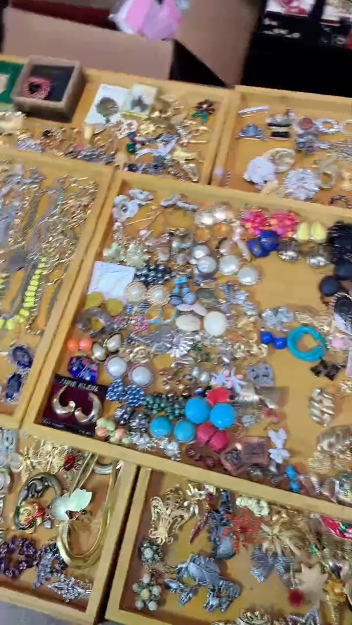 【闪购商品】瓷片楚楚中古珠宝甄选不退换