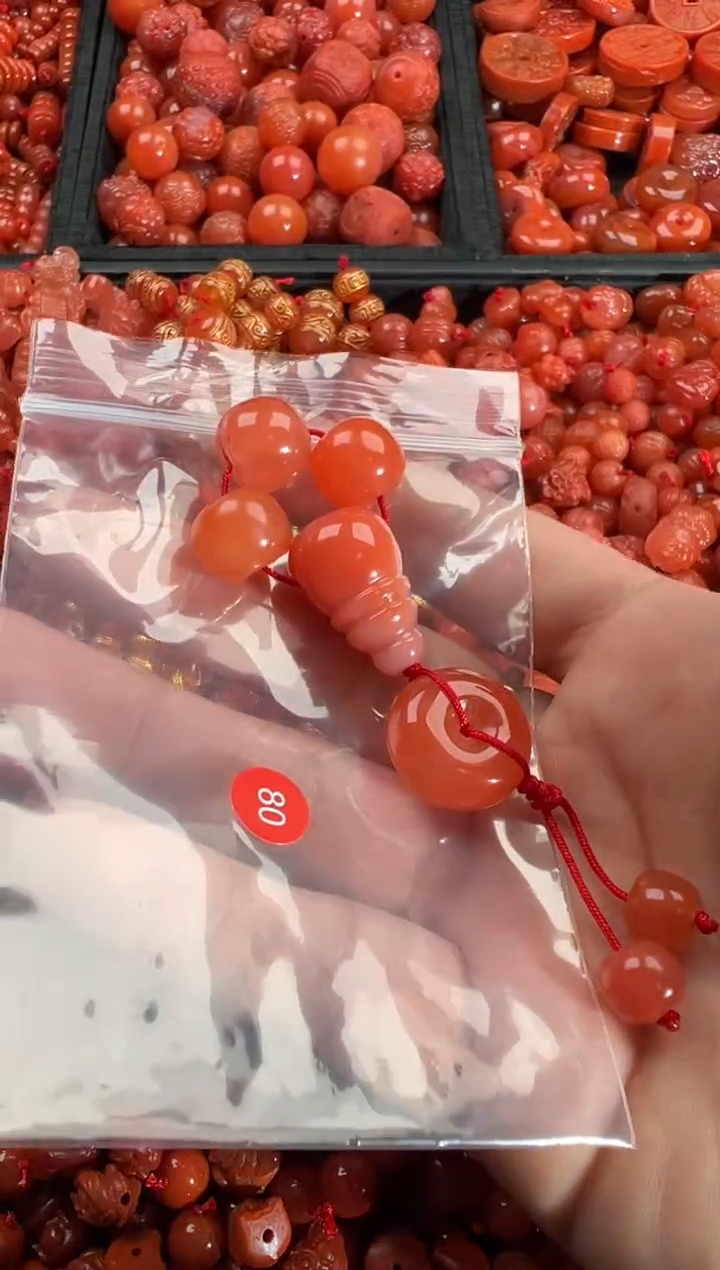 【闪购商品】南红玛瑙颈饰未镶嵌1