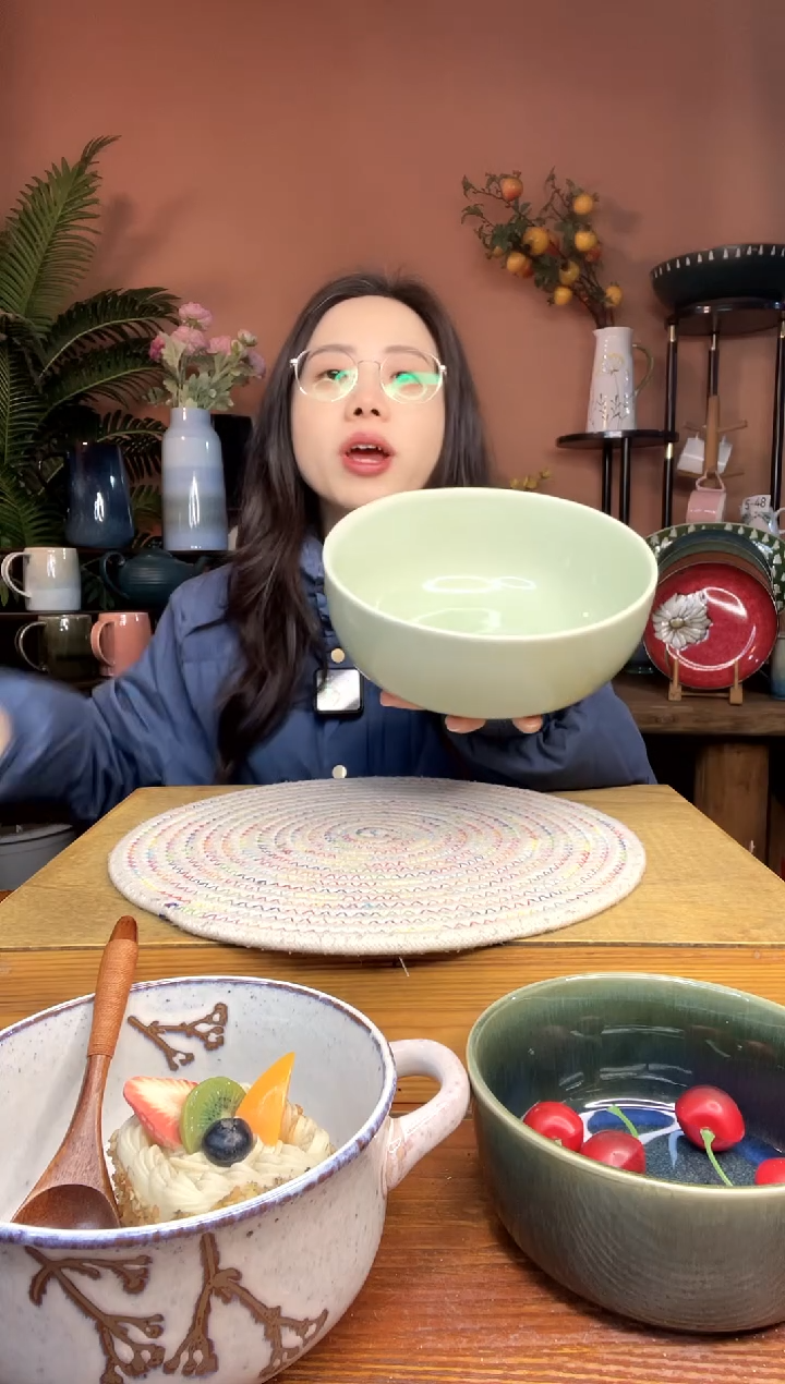 陶瓷8英寸绿色汤碗 微瑕疵