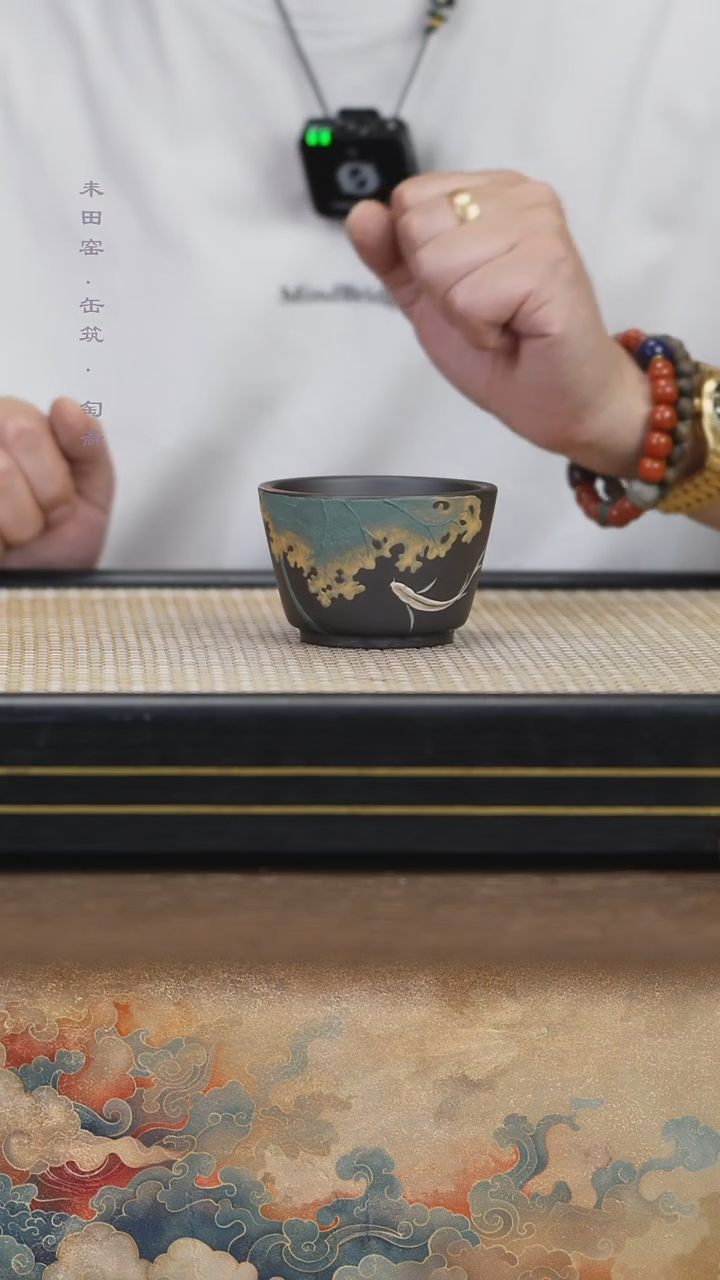 茶壶紫砂茶壶紫砂岩如.荷花二式/厂黑