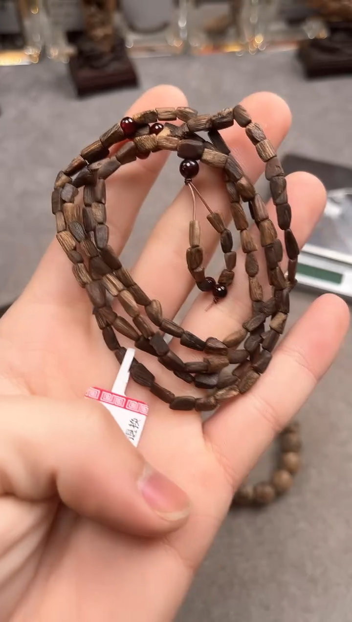 【闪购商品】沉香手串1号文莱多样性发货1条