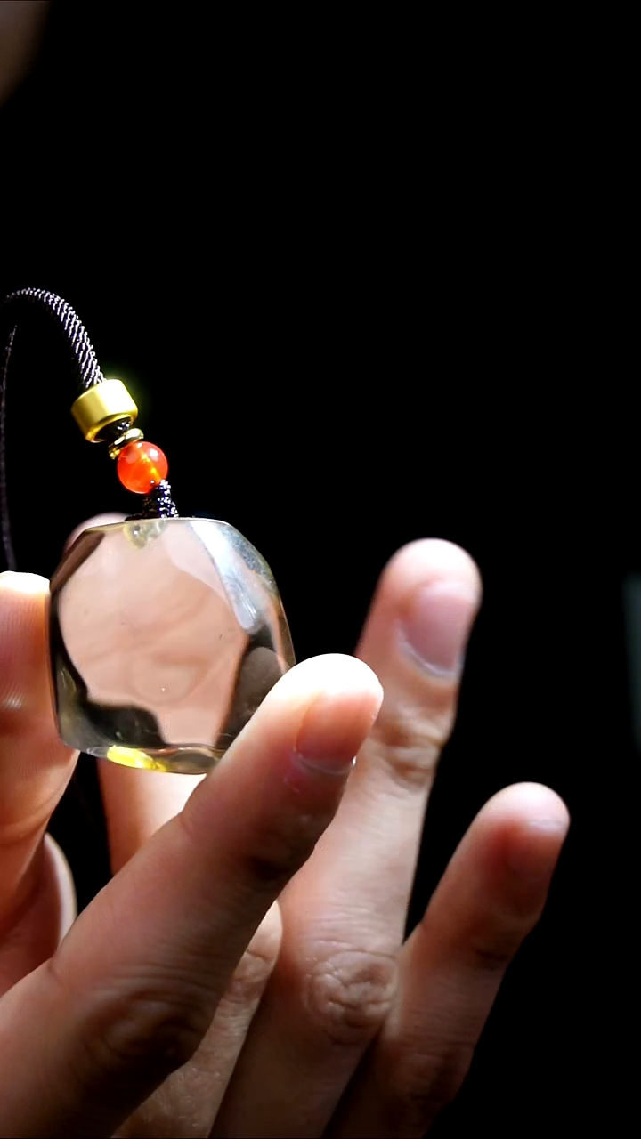 吊坠(赠链)未镶嵌水晶水晶