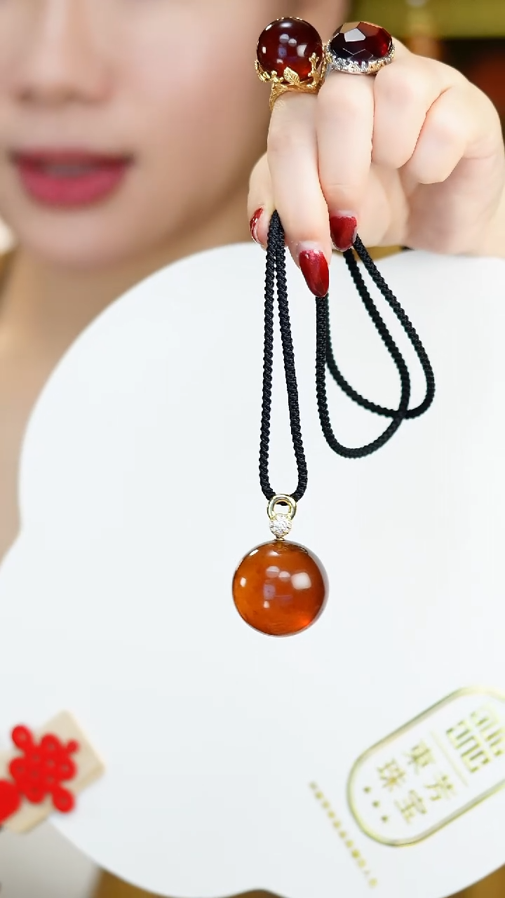 【闪购商品】琥珀颈饰未镶嵌福利