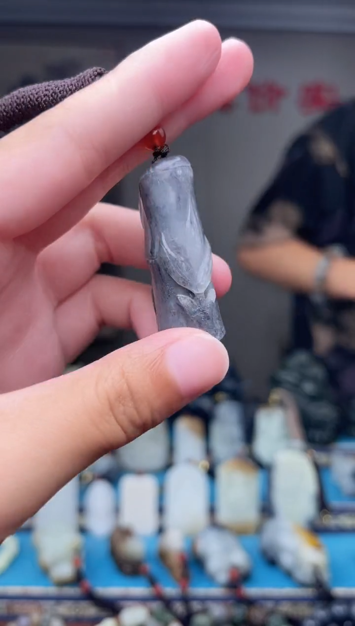 和田玉未镶嵌挂件1