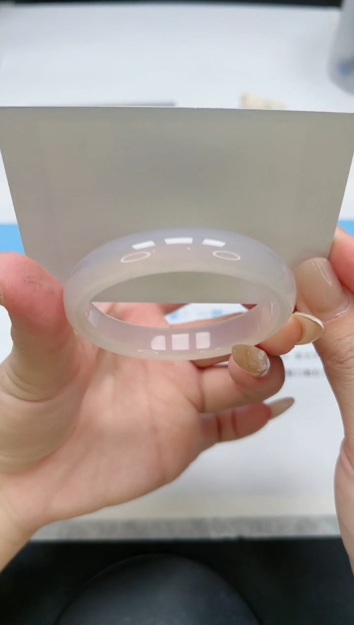 【闪购商品】玛瑙/玉髓手镯未镶嵌26/52荔枝