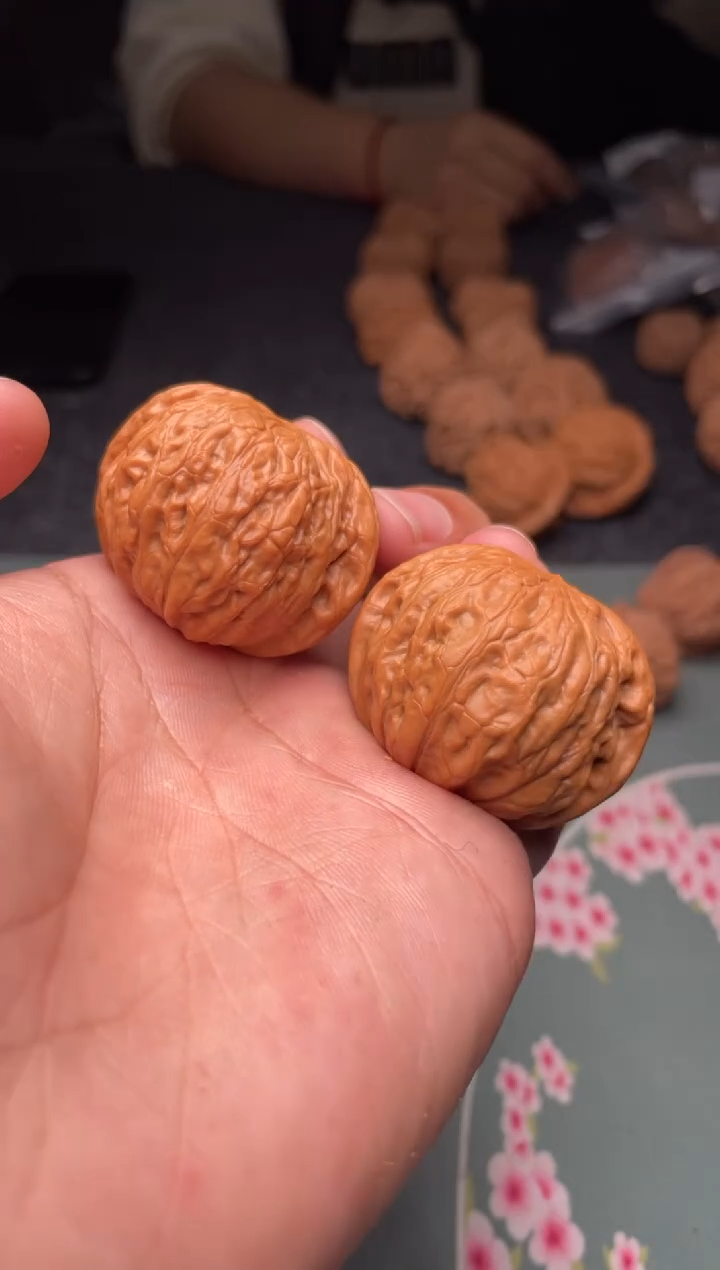 把件文玩核桃a68   铁锤  39尺