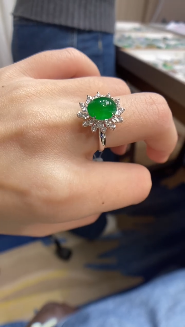 【闪购商品】翡翠戒指18K金镶嵌戒指