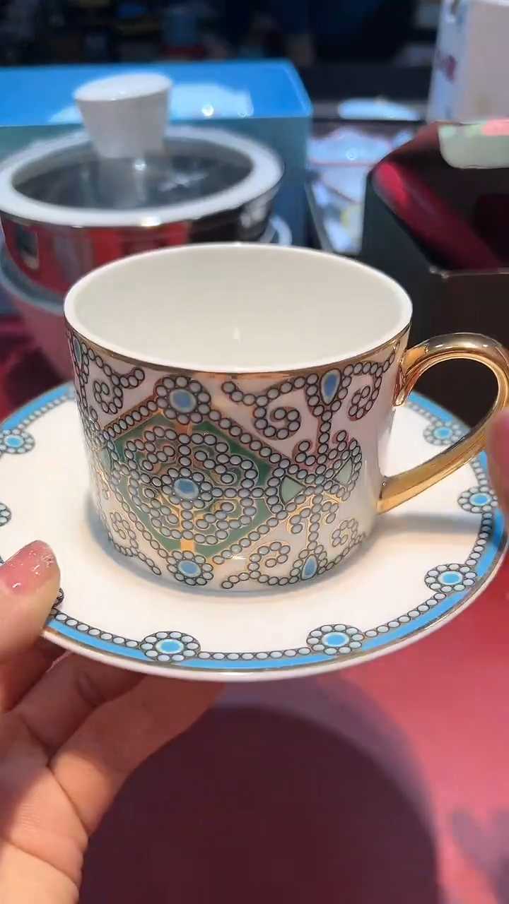【闪购商品】瓷片锅碗瓢盆一件不剩