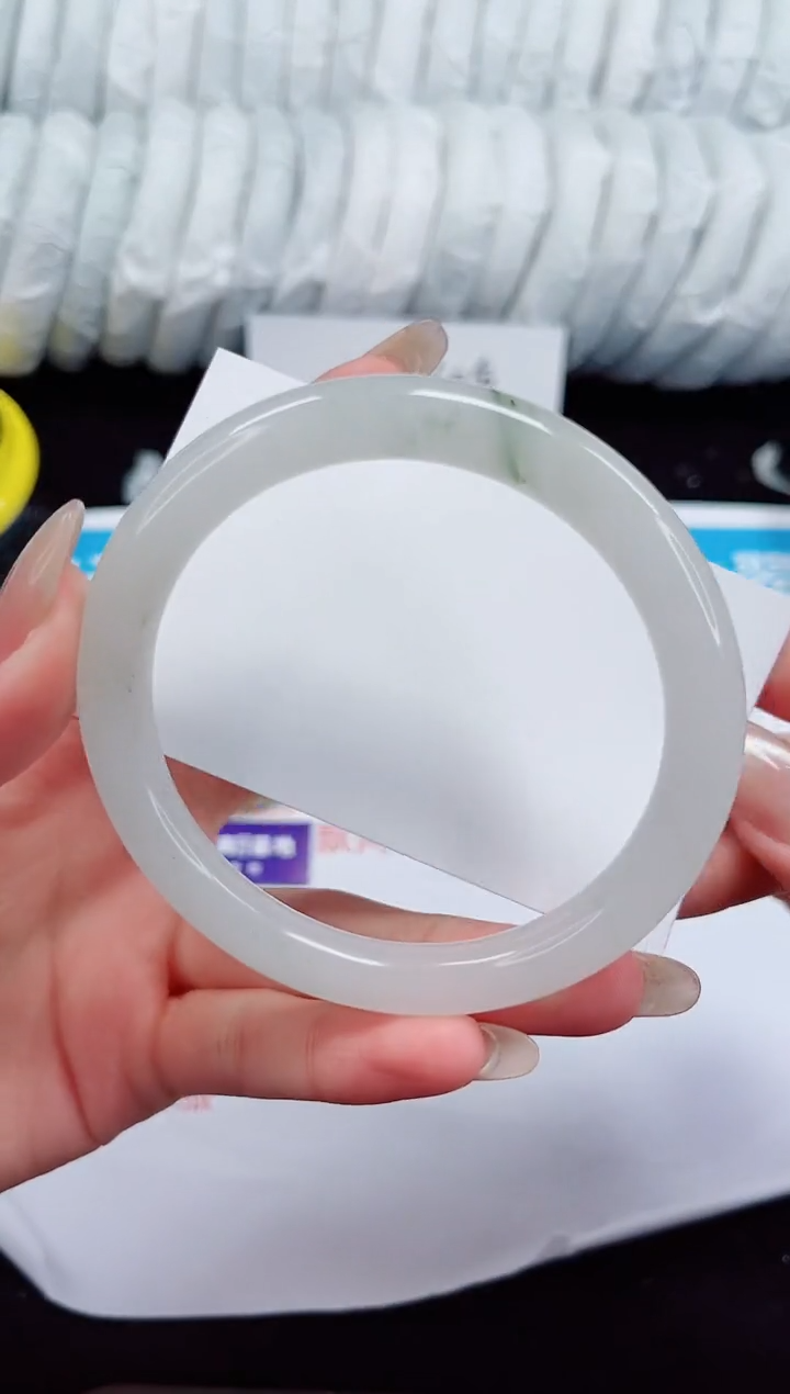 未镶嵌手镯石英质玉274-61/62