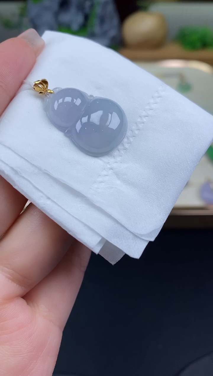 吊坠(不含链)18K金镶嵌翡翠葫芦18K金扣镶嵌@@CMT