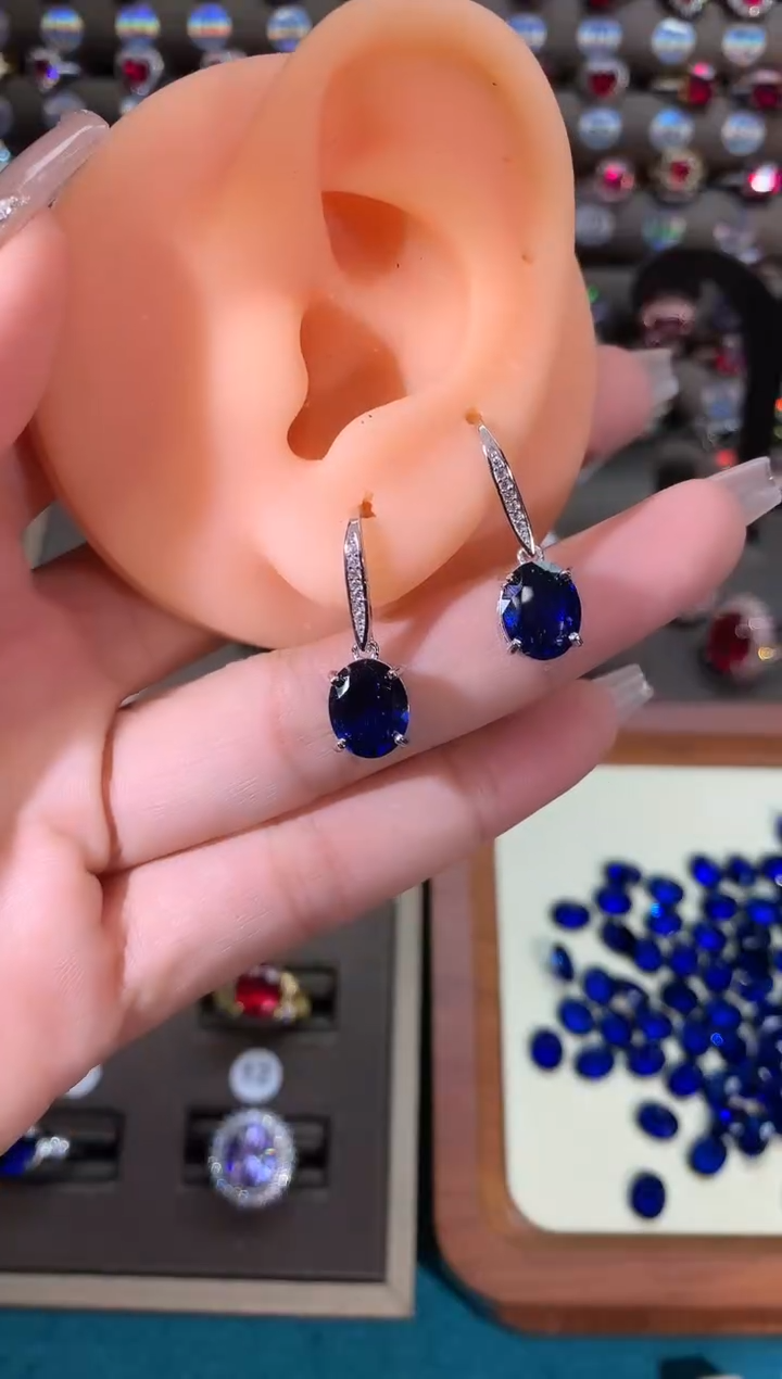 耳饰蓝宝石银S925镶嵌810白