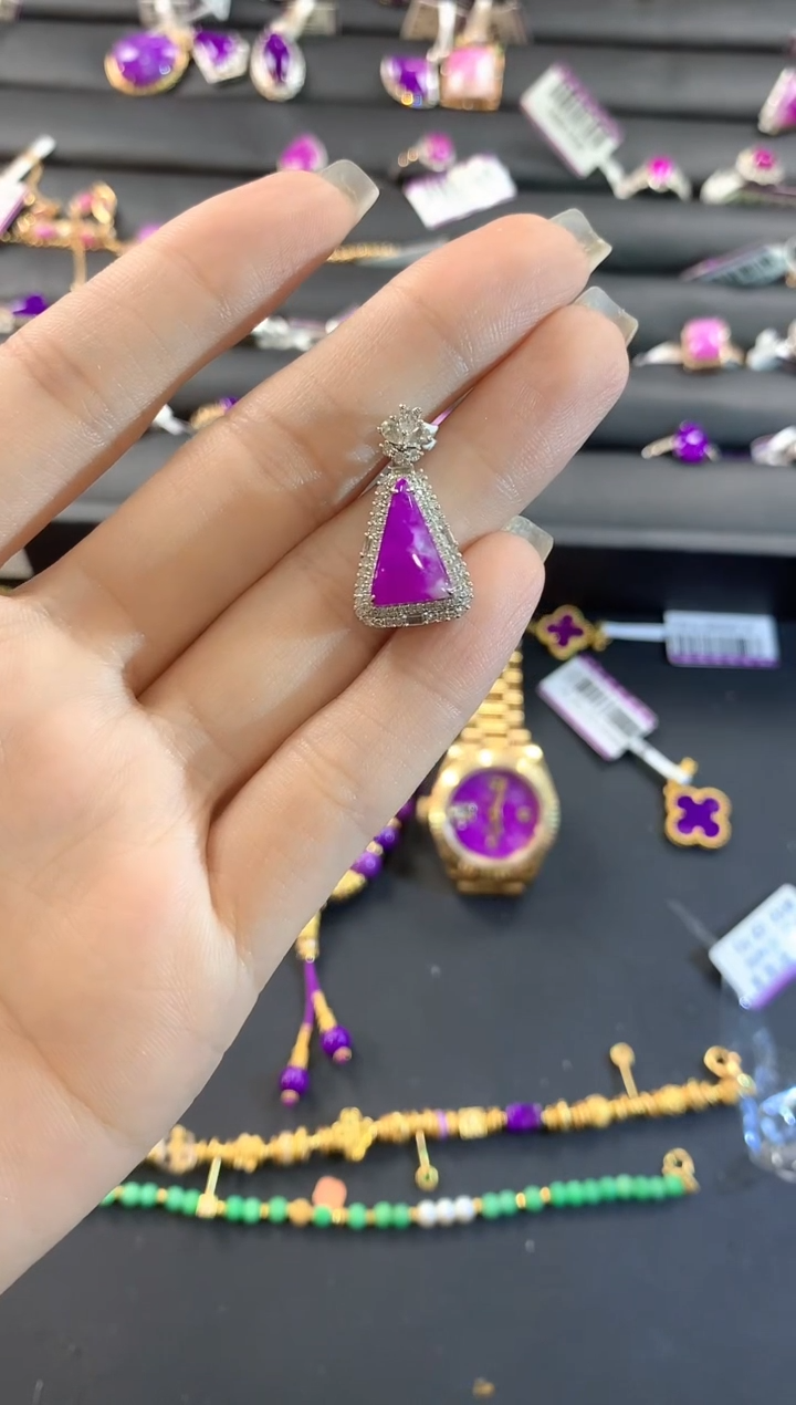 【闪购商品】苏纪石（舒俱来）.18K金镶嵌舒俱来吊坠