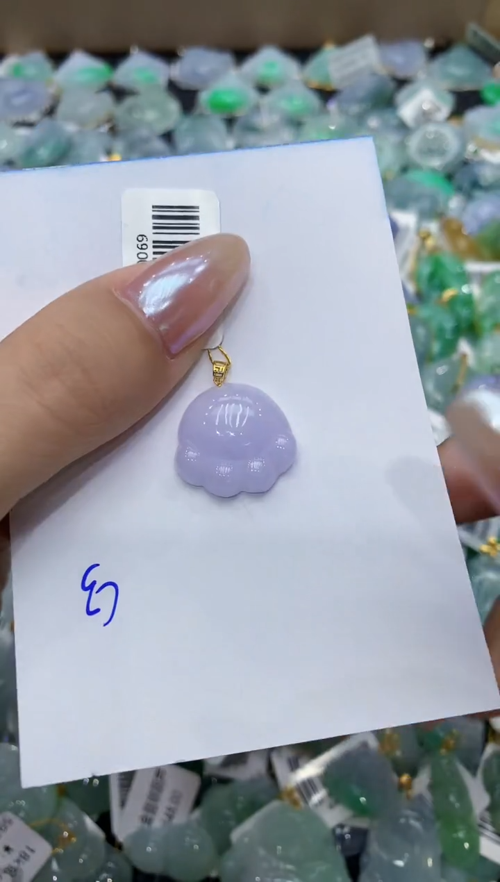 翡翠18K金镶嵌颈饰111111111111  