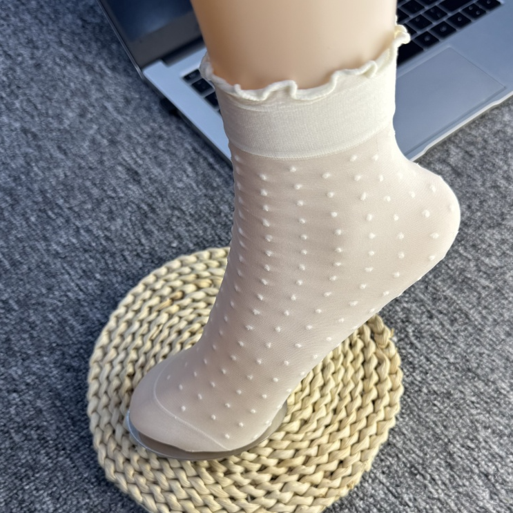 夏款韩版冰丝短袜超薄无跟袜白色蕾丝花边女款透气吸汗可爱堆堆袜