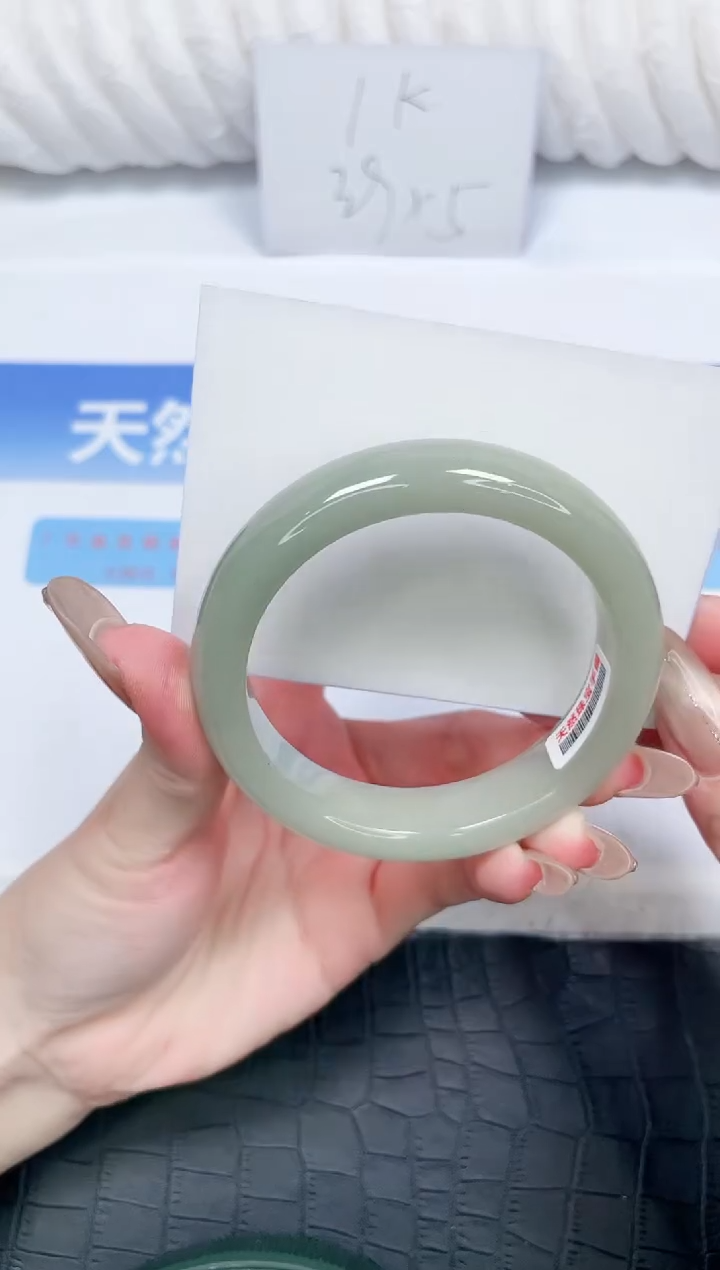 石英质玉手镯未镶嵌17-60.2