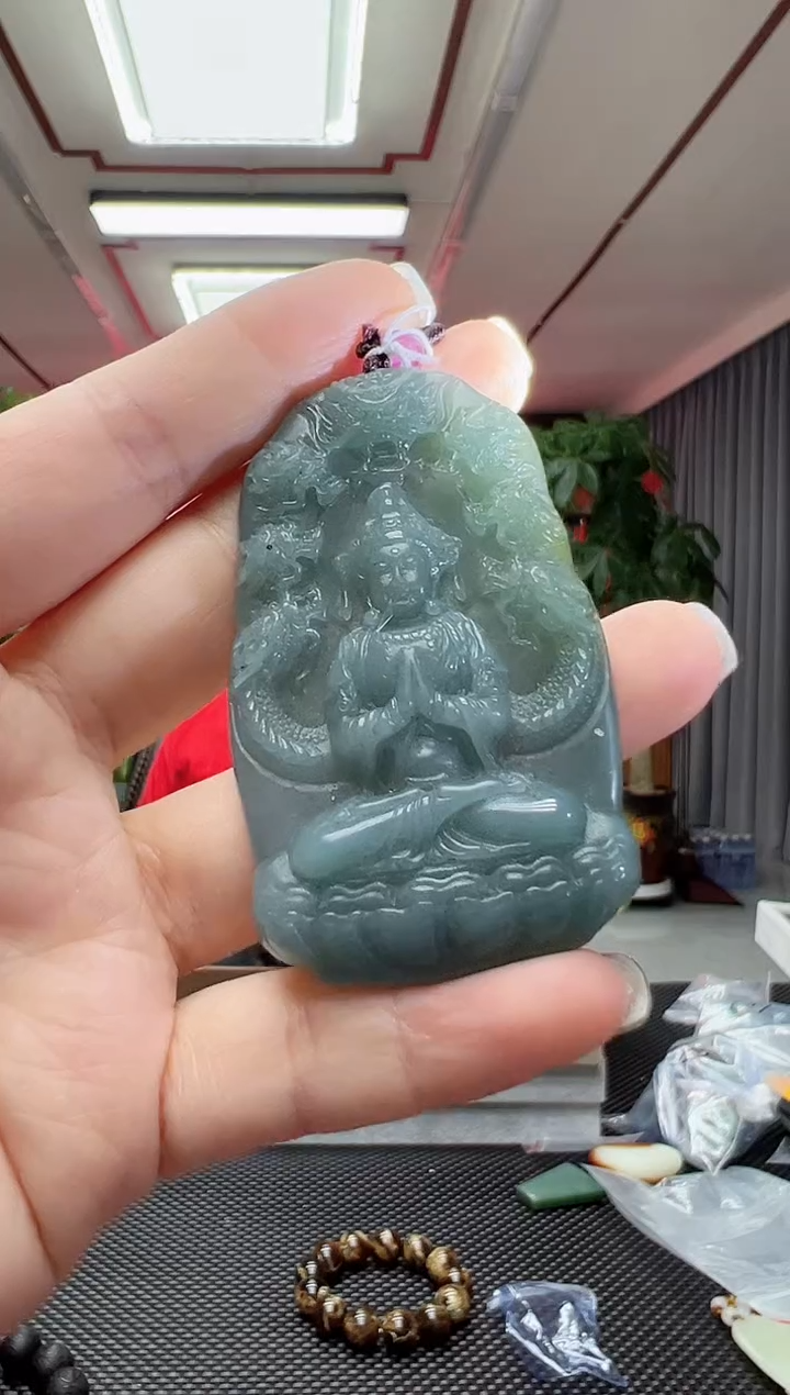 【闪购商品】翡翠挂件未镶嵌观音