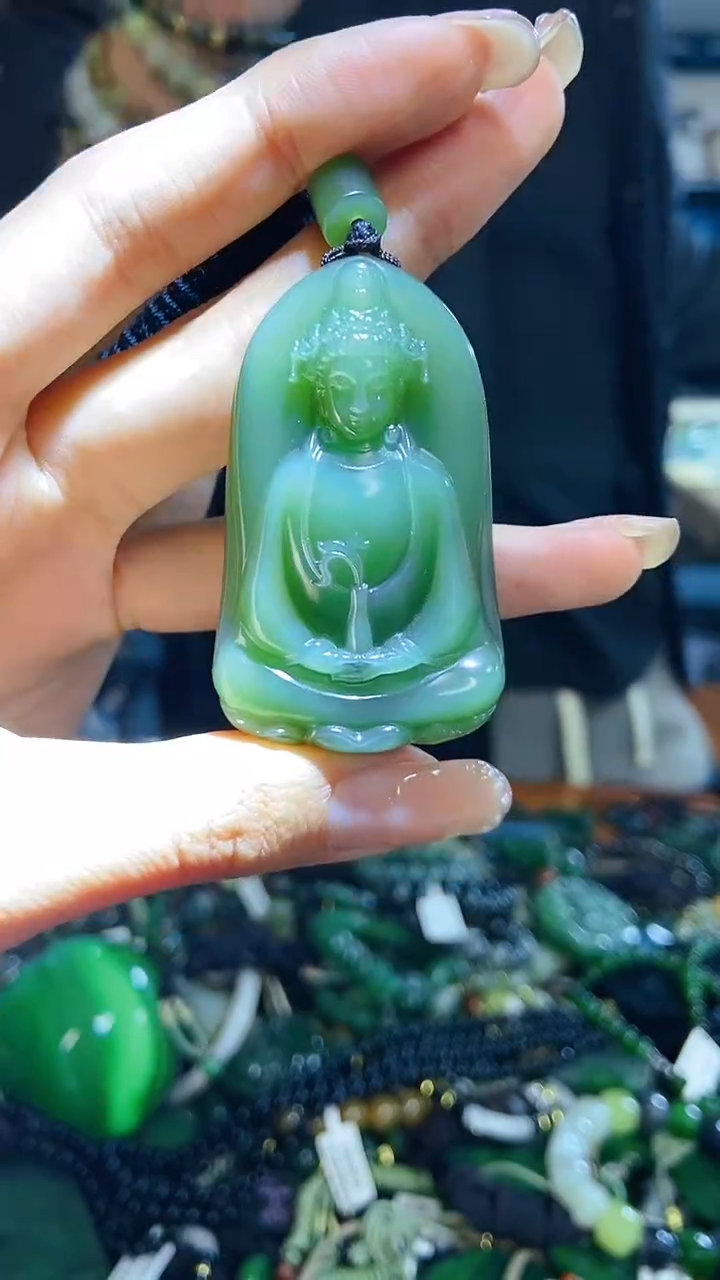 未镶嵌和田玉挂件1