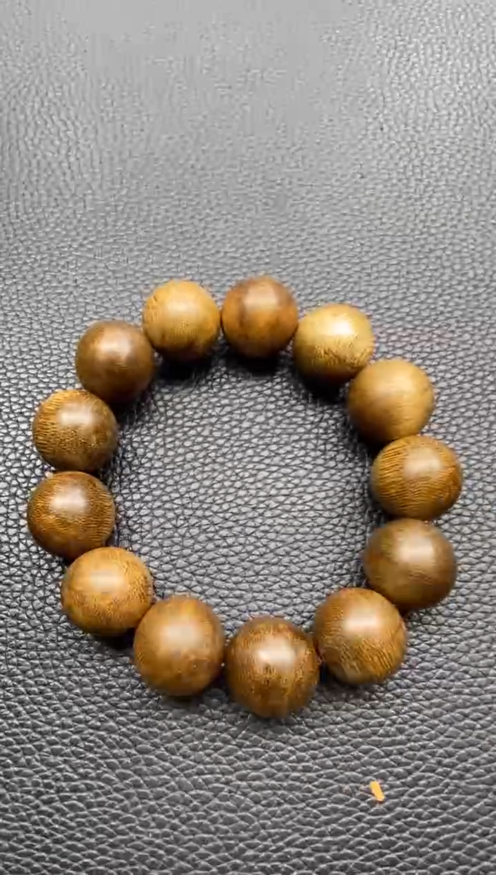 手串沉香海南莺歌绿奇楠21mm