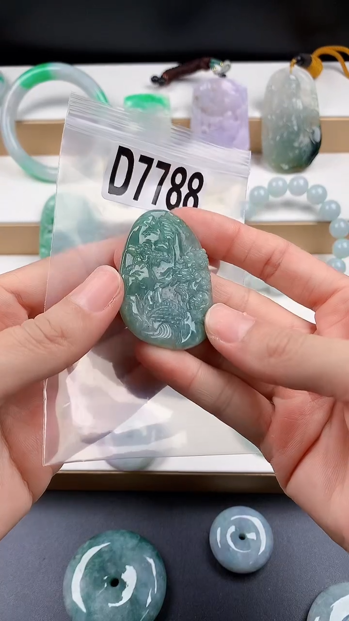 颈饰未镶嵌翡翠天然翡翠珠宝吊坠挂件