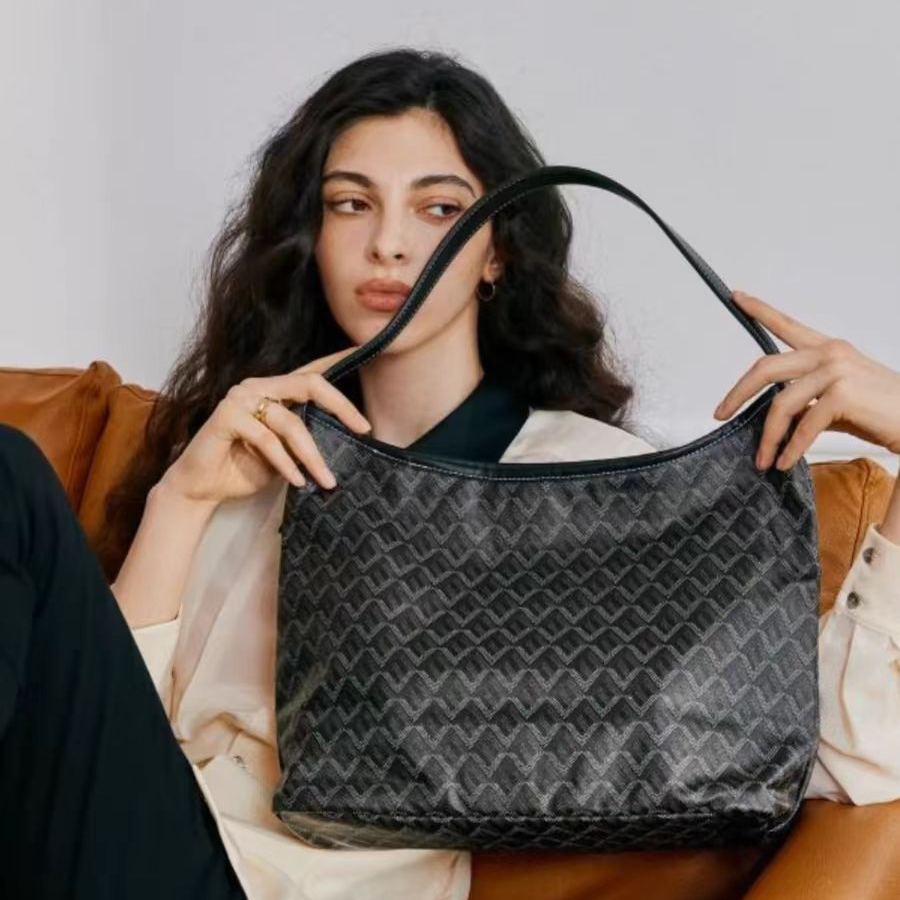 EMO/一莫春夏新款狗牙流浪包单肩小众腋下包包