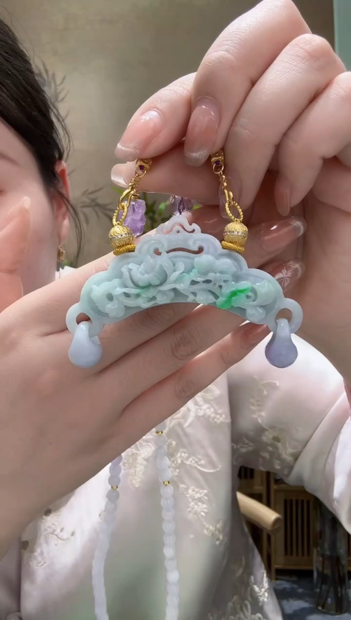 【闪购商品】翡翠未镶嵌颈饰吊坠