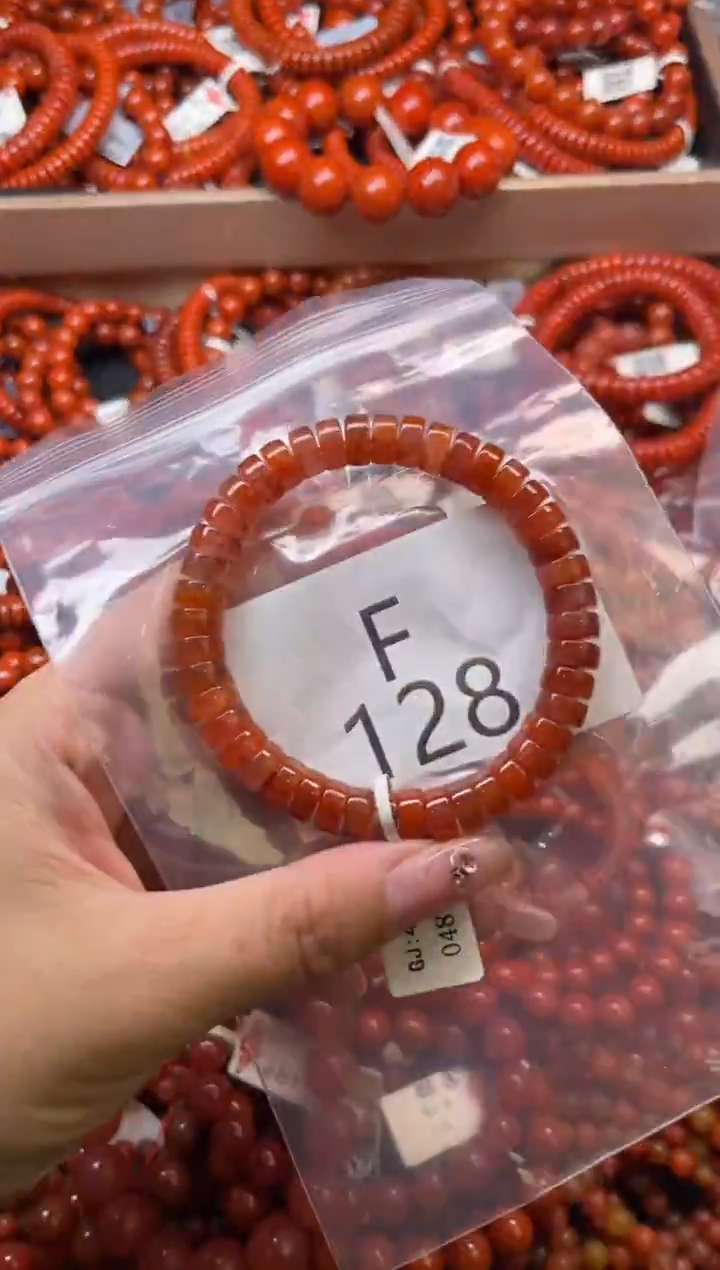 南红玛瑙未镶嵌珠宝奇石F128-8+