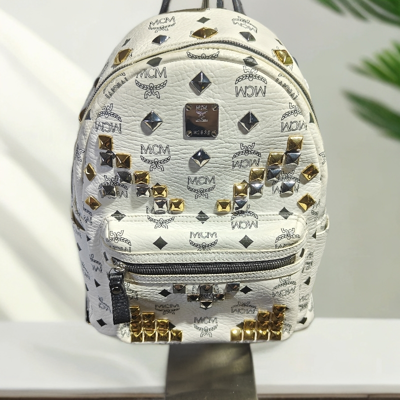 95新 MCM 白色双肩包G25100708尺寸26x33