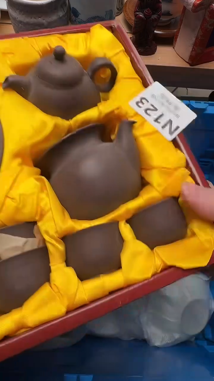 瓷片硬****呱N123           