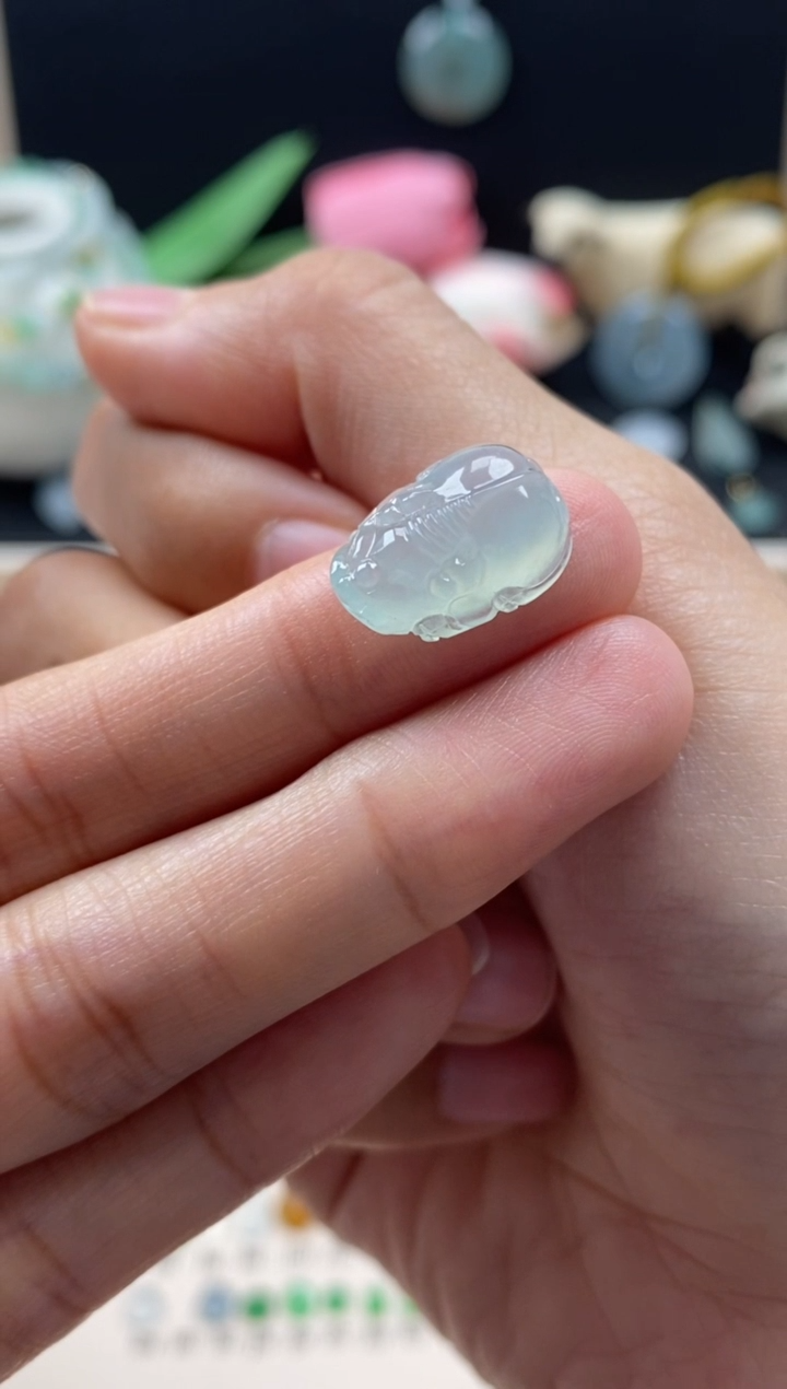 【闪购商品】翡翠颈饰未镶嵌翡翠冰晴貔貅