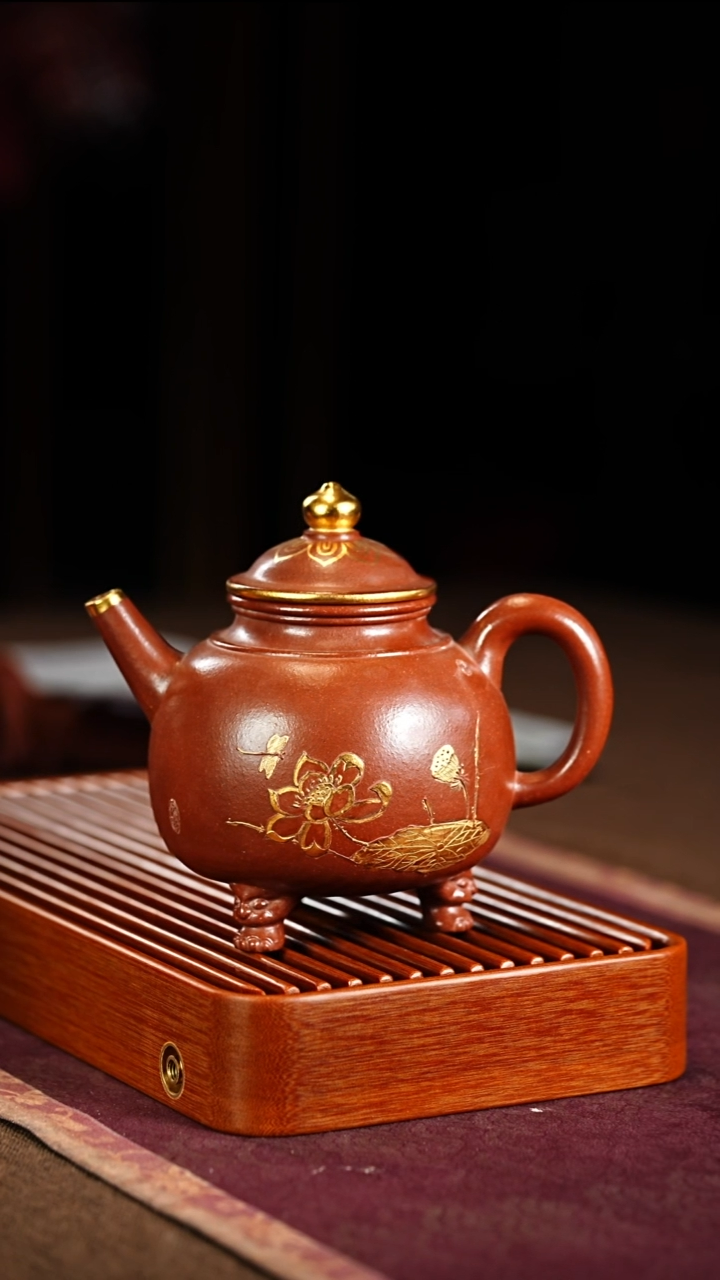 徐老师朱泥镶金紫砂壶