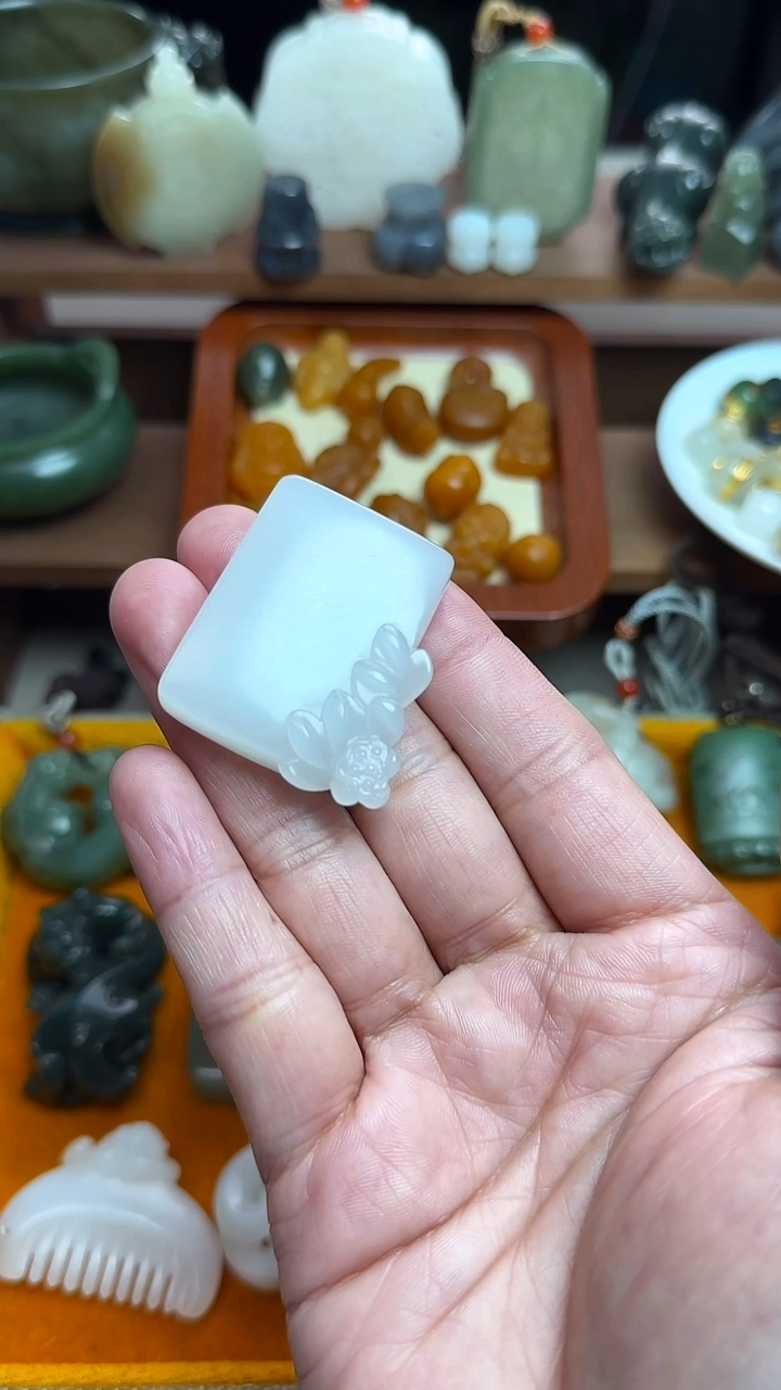 【闪购商品】和田玉颈饰未镶嵌立体小件苏工