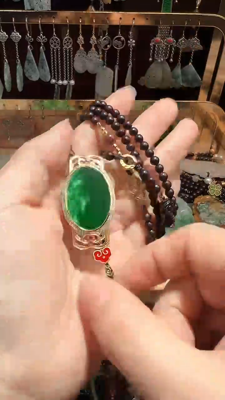 【闪购商品】翡翠挂件未镶嵌翡翠