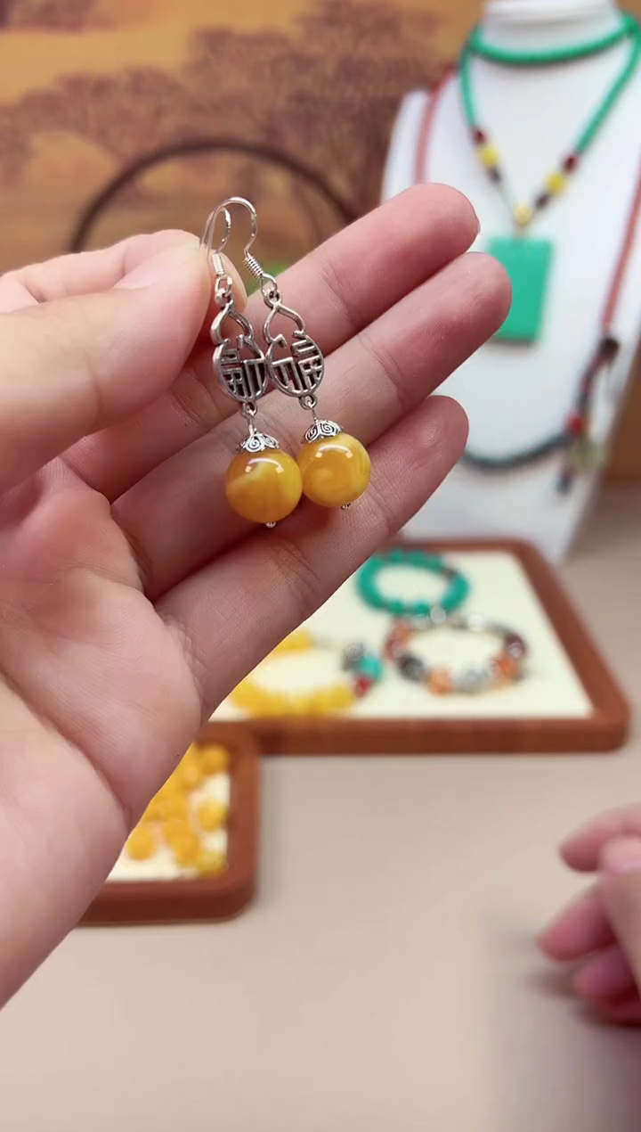 银S925镶嵌蜜蜡耳饰e57