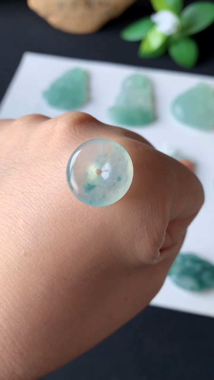 定制翡翠未镶嵌0617518192