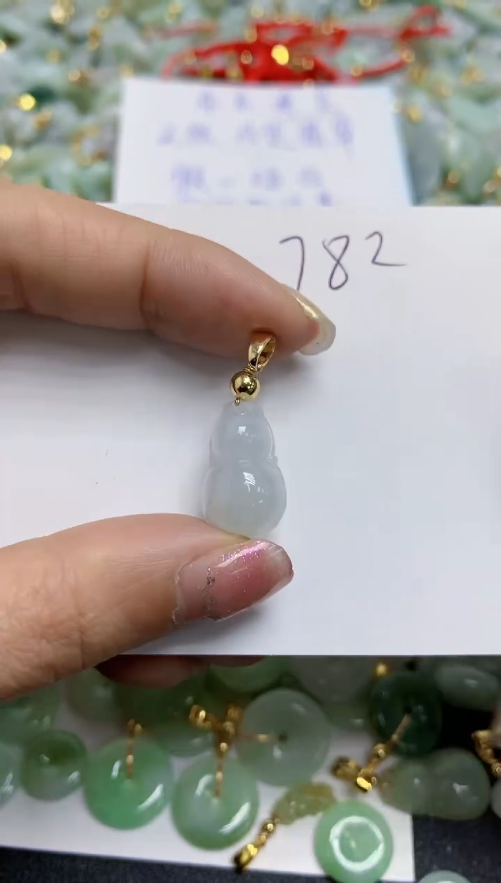 【闪购商品】翡翠颈饰合金天然翡翠A货