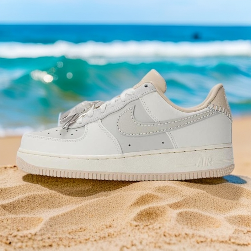 NIKE耐克女鞋AF1空军一号运动鞋经典低帮运动休闲板鞋HV1813-001