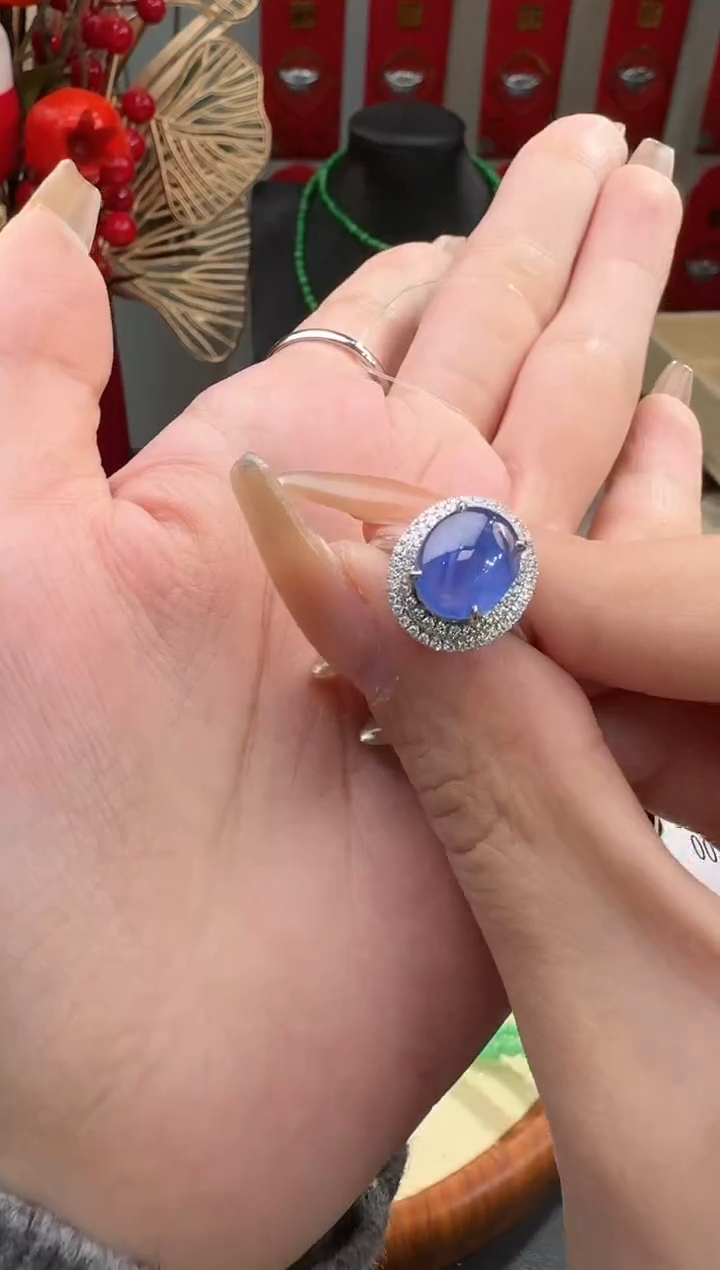 【闪购商品】蓝宝石戒指18K金镶嵌戒指